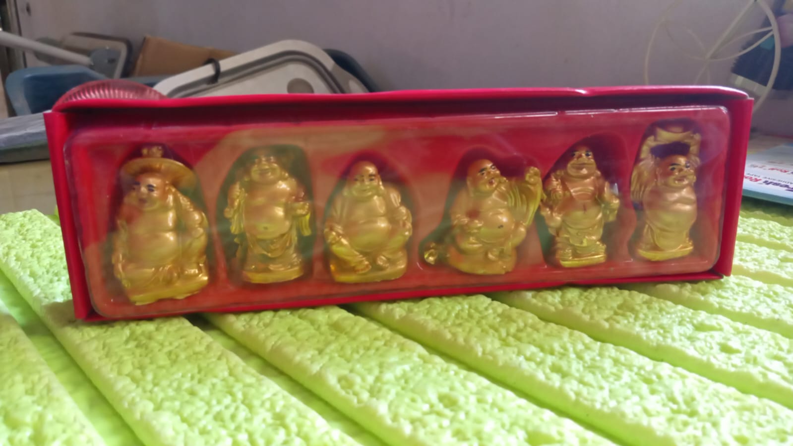 17924 Golden Laughing Buddha Set Of Six Pieces Statue For Happiness, Wealth & Good luck Decor For Wealth and Success (6 Pcs Set) 17924 Golden Laughing Buddha Set Of Six Pieces Statue For Happiness, Wealth & Good luck Decor For Wealth and Success (6 Pcs Set)